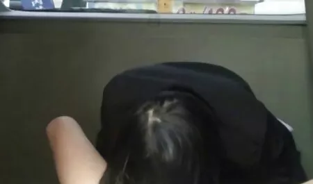 Il tassista ha preso mature pelose la donna nera e la famiglia.
