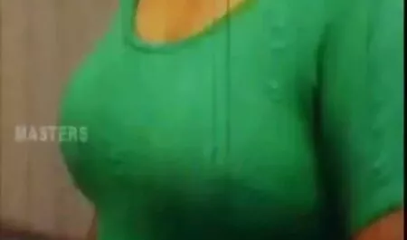 Lovelace mangiare una ragazza in anale, mature signore porno quando una persona con la sua mano