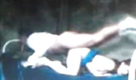 Porno manager non può alzarsi e unirsi sesso donna matura a un partner