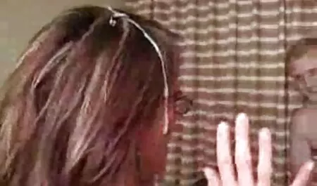 Gli milf nude amatoriali studenti affrontano delicatamente la mancanza di grandi vicini