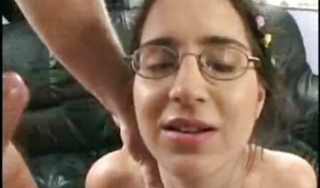 Russia sul letto in casting doppia penetrazione milf