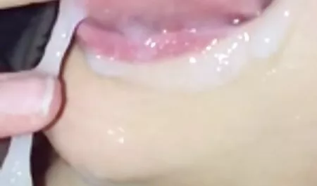 Donne con punti in bianco porno mamma milf e nero a letto