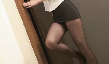 Il giovane Slim è stato assegnato alla ragazza al mattino. porno italiani donne mature