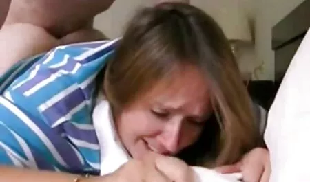 Il capo, ha incontrato un assistente personale mature con tette enormi nella stanza d'albergo.