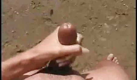 Ingoiare vogliose mature ragazza masturbazione in webcam,