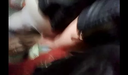 Le donne grandi tette naturali video porno gratis con donne mature divertirsi con la piscina.