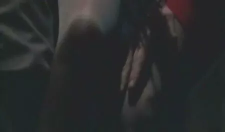 MAMMA telaio lavoro aperture nella video porno donne sessantenni parte inferiore del pene, la lunghezza dei due uomini neri